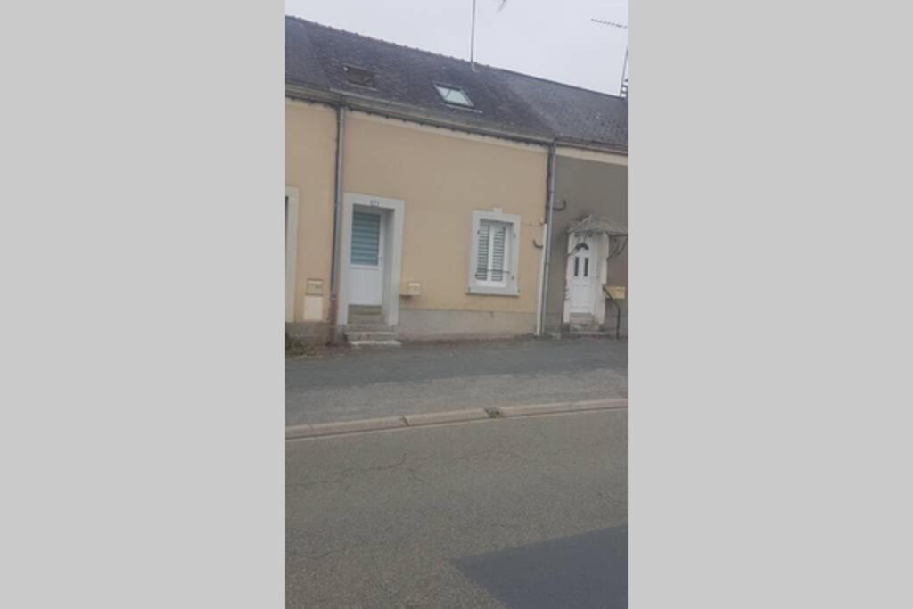 Appartamento Maison de bourg avec extérieur. Grez-en-Bouere Esterno foto